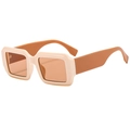 Fashionable creamy white square frame sunglasses with brown lenses in a retro trend style - Beige Frame Coffee Temple Champagne Lens
