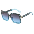 Occhiali da sole quadrati alla moda con montatura marmorizzata blu e lenti sfumate - Montatura Tartarugata Blu Lenti Grigio Blu