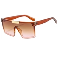 Square fashion sunglasses with translucent amber frames and gradient brown lenses - Brown Tea Frame Tea Pink Lens