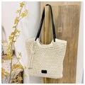 Sac fourre-tout en crochet crème avec anses en cuir noir et design en maille ajourée - Noir