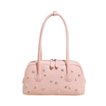 Bolso de hombro en charol rosa con detalles de perlas y remaches metálicos de estrella - Rosa