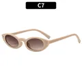 Retro Katzenaugen-Sonnenbrille mit beigem Rahmen, braunem Verlaufsglas und Metallpunkten - Cremeweißer Rahmen Teefarbene Verlaufsgläser (C7)