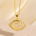Collier œil maléfique doré avec pendentif en zircone colorée sur fond texturé chaud - Style Bordure Dorée en Zircone Baguette (BXL0342-4)