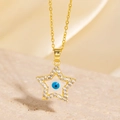 Collier étoile dorée avec œil maléfique bleu et zircons sur fond de soie soyeux - Style Mauvais Œil Pentagramme Doré (BXL0342-88)