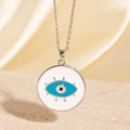 Collier oeil grec argenté avec émail bleu ciel et cils sur support en grès - Style Émail Coloré à Cils Argentés (BXL0342-112)