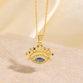 Collier œil porte-bonheur doré avec zircon bleu et pendentif cils colorés sur pierre - Style à Cils Pierre Olive Bleu Foncé (BXL0342-13)