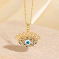 Collier œil protecteur doré avec zircons colorés et micro-pave cristaux sur pierre - Style Pavé Multicolore en Zircone Baguette (BXL0342-19)