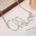 Cintura a catena in metallo argento retrò con ciondolo Love per abiti e pantaloni - Forma di Lettere LOVE / Lettera d'Argento