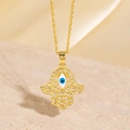 Collier main de Fatma avec pendentif mauvais œil et placage en or orné de zircons cubiques - Style Doré Main de Fatma Œil Bleu Pavé de Zircone (BXL0342-69)