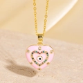 Pendentif cœur en émail rose avec pierres colorées et œil protecteur sur chaîne dorée - Style Cœur en Émail Rose Zircone Multicolore (BXL0342-115)