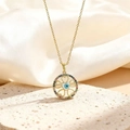 Collier œil maléfique doré avec pendentif cœur en zircon coloré sur pierre et soie - Style Mauvais Œil Fleur Cœur à Quatre Feuilles (BXL0342-142)