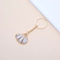 Gold-plated keychain with a white and purple striped natural seashell charm - 61# (White Purple Gold Striped Shell)