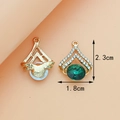 Water drop alloy pendant with green gemstone and white rhinestones, size 2.3cm x 1.8cm - Crown / Green
