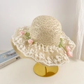 Straw sun hat with white floral lace brim and pink tulip ribbon detail on a stand - D-595 Beige [three Tulips] / M (56-58cm)