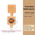 Abrebotellas magnético de madera de haya con grabado de oso y base de acero inoxidable - Cuadrado Con Mango - Tres Ositos
