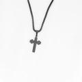 Zwarte roestvrijstalen kruisketting met sterpatroon en bijpassende boxketting - Kleine Hanger (Met Boxketting)
