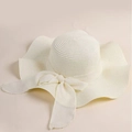 Elegant cream wide-brim straw hat with a stylish bow for summer beach sun protection - M (56-58cm) / Creamy White (Linen Streamer)