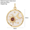 Pendentif bohème en cuivre doré avec émail blanc, motifs soleil, lune et zircon rouge - Style Soleil Lune Émail Blanc Zircon Rouge (AC210349G21)