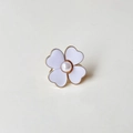 White flower waist adjuster with heart petals, gold trim and pearl center detail - Clover White