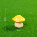 Mini figura de seta de resina amarilla con motas blancas para micro paisajes 2,3cm - Amarillo N.º 1