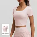 Kurzärmliges Yoga Crop Top in Altrosa mit weißem Futter für Fitnesstraining - S / Nebelrosa