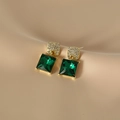 Französische Vintage-Ohrringe mit grünem Edelstein und Gold-Finish - Quadratische Geometrische Ohrstecker (Stil 38)