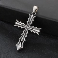 Colgante de cruz de daga gótica vintage en acero de titanio plateado para hombre - Colgante de Cruz Puntiaguda Gótica (KP117031-LU) / Pendant Only (Without Chain) / Plata Antigua
