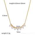 18k vergoldete Edelstahlkette mit sieben herzförmigen Zirkonia-Anhängern für Damen - Sieben-Herz-Reihenstil (TN3697)