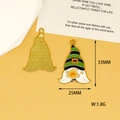 St. Patrick's Day gnome enamel pendant charm with 33x25mm size and 1.8g weight. - Irish Gnome Style (L-058) / 1 Irish Gnome
