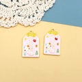 Detailansicht von rosa Omamori-Anhängern aus Legierung mit einem Glückskatzen-Motiv - Frieden und Freude (3#) / 10 Stück/Packung / Rosa