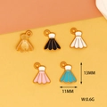 Vue détaillée des dimensions des breloques volant en émail coloré pour bijoux personnalisés. - Badminton / Noir