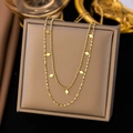 Collier double couche en titane doré avec pendentifs losanges sur un écrin à bijoux - AH384 Losange Double Rang / Or
