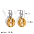 Two-tone gold and silver stainless steel oval hoop earrings with size and weight markers - Two-Tone Design Stud Earrings (TE60718) / Gold and Silver