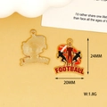Dettaglio del ciondolo da football in lega con dimensioni 24x20mm e peso di 1,8 g. - Three Athletes Silhouette Rugby Style