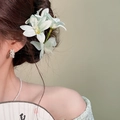 Retro hellblaue Acryl-Lilien-Blumen-Haarklammer-Variante für feenhaften Seiten-Haarschmuck - 57# Entenschnabel-Clip - Spinnenlilien-Form / Einzelstück / Hellblau-Grün