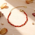 Rotes geflochtenes Armband mit Goldperlen und verstellbarem Karabinerverschluss - Goldperle Gedrehtes Seil Gewebtes Armband (QYE197)