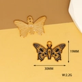 Detail van gotische schedel vlinder hanger met afmetingen 30x19mm en 2,2g gewicht - 10 Stuks/Verpakking / Kleurrijke Gradiënt Vlinder Ketting