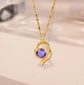 Elegante collana in oro 18k con ciondolo a cuore, gemma viola e piccoli diamanti - Collana Oro Zirconia Viola (8065)