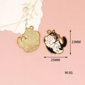 Detail view of cute enamel cat pendant, size 25x23mm, weight 3g, perfect for DIY jewelry - 10 Pieces Pack / Lively Cat