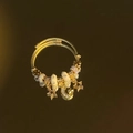 Bracciale avvolgente in oro con perline, ciondoli a forma di luna e stelle lucenti - Bracciale Oro Oro Stella e Luna