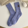 Chaussettes en laine violettes pour femme avec broderie d'ours et texture maille - Taille unique / Violet