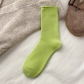 Dicke smaragdgrüne Baumwoll-Frotteesocken mit Rippbündchen für warme Wintertage - Einheitsgröße / Vanillegrün