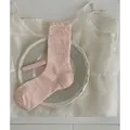 Chaussettes roses ajourées et respirantes avec dentelle élégante sur plateau - Rose