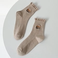 Beige crew socks with ruffled cuffs and three yellow flower embroidery details - One Size / Beige