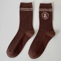 Calze a coste marroni con strisce bianche e toppa ricamata con orsetto carino - Taglia unica / caffè