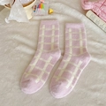 Rosa-weiß karierte Plüschsocken mit warmem, flauschigem Stoff für den Winter zu Hause - Einheitsgröße / Großes Gitter