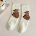 Calze di peluche color crema con motivo orso, caldo pile corallo per l'inverno - Taglia unica / Orso Capybara Bianco