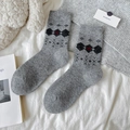 Vintage Argyle Wollsocken für Damen in Grau mit rotem Schneeflockenmuster im Winter - Lichtgrau (1 Paar)