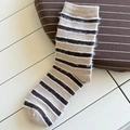 Calcetines de cachemir sintético con rayas marrones y beige para el calor invernal - Rayas Horizontales Marrón y Beige Felpa