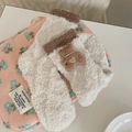 Calcetines gruesos de forro polar coral crema con osito de peluche 3D y colgante de corazón - Talla única / Oso Color Café